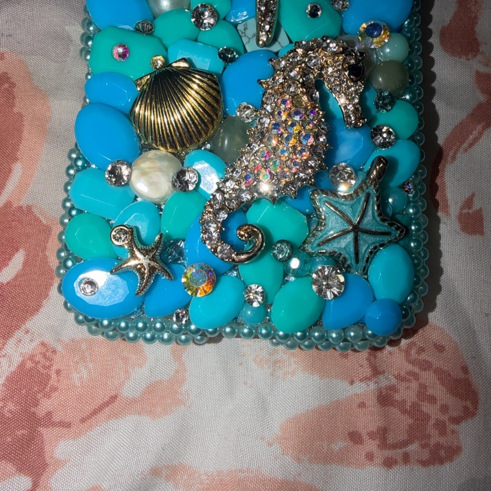 iPhone 16 Pro Max Case - Picture 6 of 8